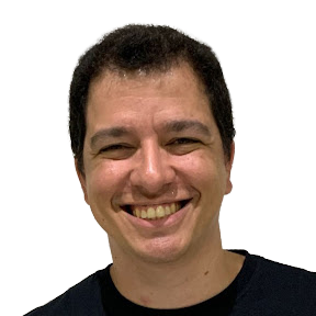 Foto do professor Gustavo Gomes